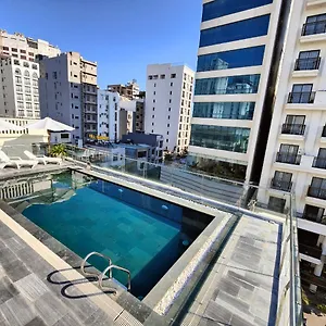 Grand Sea View & Hotel