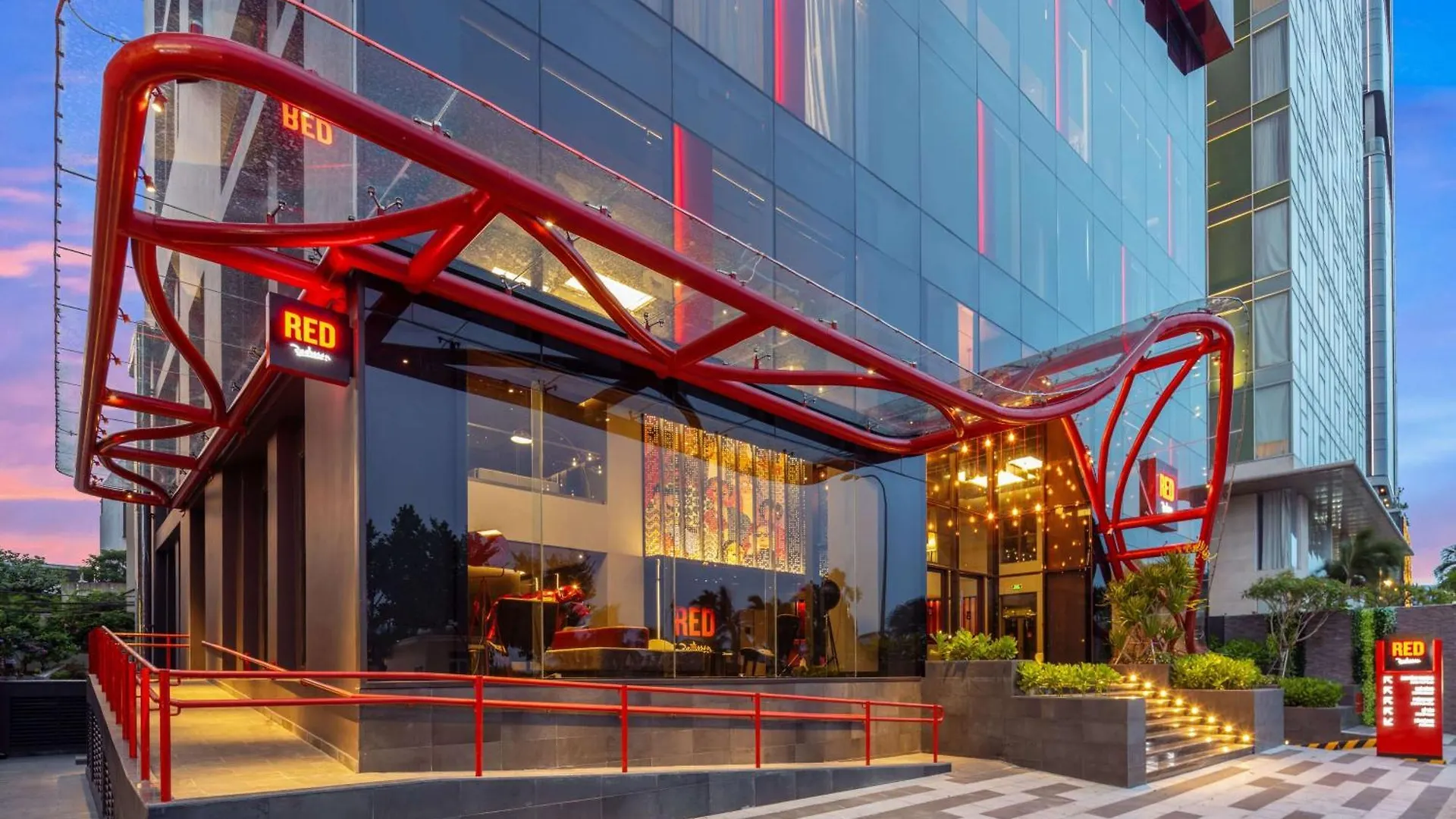 Radisson Red Danang Hotel